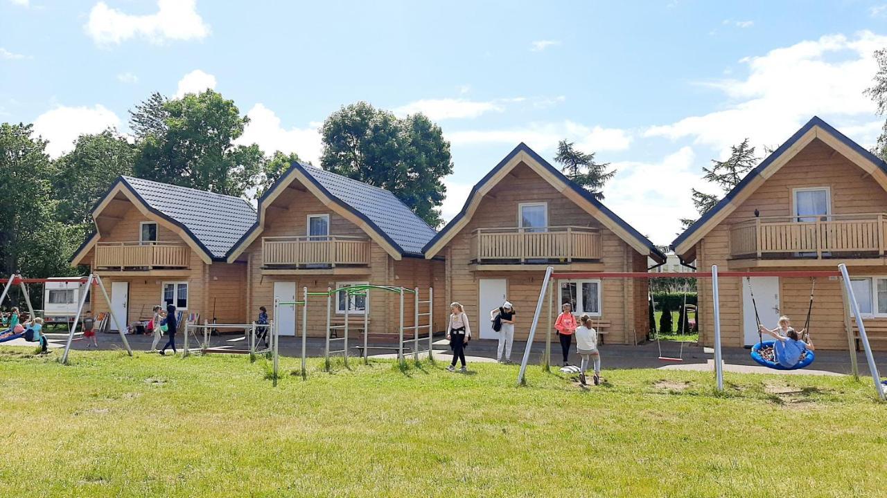 Janosik II Hotel Ustronie Morskie Buitenkant foto